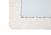 Carica l&#39;immagine nel visualizzatore di Gallery, Orlando Store™ - Cornice Creamy Roses CM 26X1,8X31
