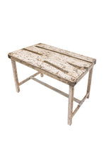 Load image into Gallery viewer, Orlando Store™ - Tavolo Pranzo in Legno Bianco Decapato 4/6 Persone
