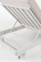 Carica l'immagine nel visualizzatore di Gallery, Orlando Store™ - Lettino Infinity Bianco
