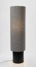 Carica l'immagine nel visualizzatore di Gallery, Orlando Store™ - Piantana Varuni Tondo Nero Melange H130
