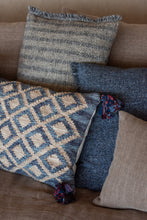 Load image into Gallery viewer, Orlando Store™ - Cuscino Quadrato Rombi Iuta/Cotone Naturale/Blu

