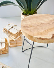 Load image into Gallery viewer, Orlando Store™ - Sgabello Paros in Legno e Ferro

