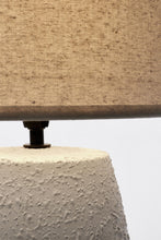 Carica l&#39;immagine nel visualizzatore di Gallery, Orlando Store™ - Lampada Irvin Tonda Bianca H41,5
