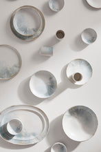 Load image into Gallery viewer, Orlando Store™ - Piatto Beja Bianco Azzurro D28
