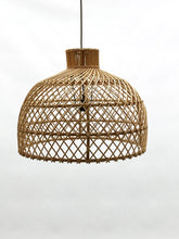Carica l&#39;immagine nel visualizzatore di Gallery, Orlando Store™ - Lampadario Nevis in Rattan
