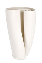 Carica l'immagine nel visualizzatore di Gallery, Orlando Store™ - Vaso Maeli Beige H33,5
