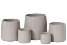 Load image into Gallery viewer, Orlando Store™ - Porta Vaso Rotondo Ceramica Grigio Extra Large
