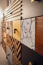 Carica l&#39;immagine nel visualizzatore di Gallery, Orlando Store™ - Credenza 2 Ante-4 Cassetti Dhaval

