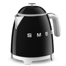 Carica l&#39;immagine nel visualizzatore di Gallery, Orlando Store™ - Mini bollitore 50&#39;s Style Nero Smeg
