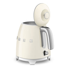 Carica l&#39;immagine nel visualizzatore di Gallery, Orlando Store™ - Mini Bollitore 50&#39;s Style Panna SMEG
